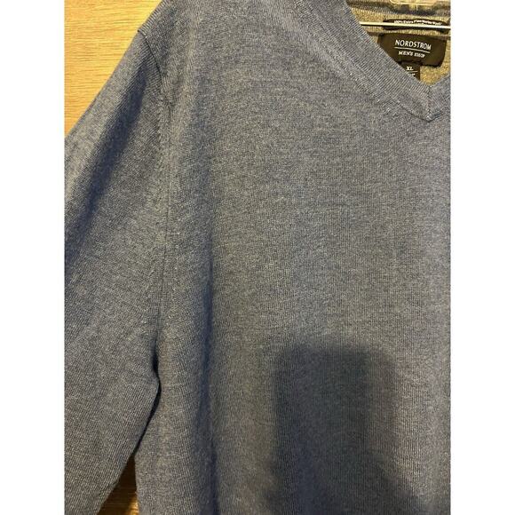 Nordstrom 100% Merino Wool V-Neck Sweater Men Sz XL Dark Blue Long Sleeves - Picture 6 of 6